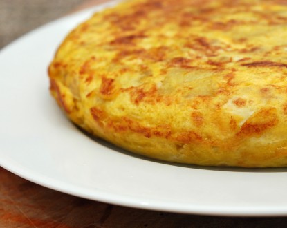 tortilla-pomme-de-terre-courgettes-poivrons-recette